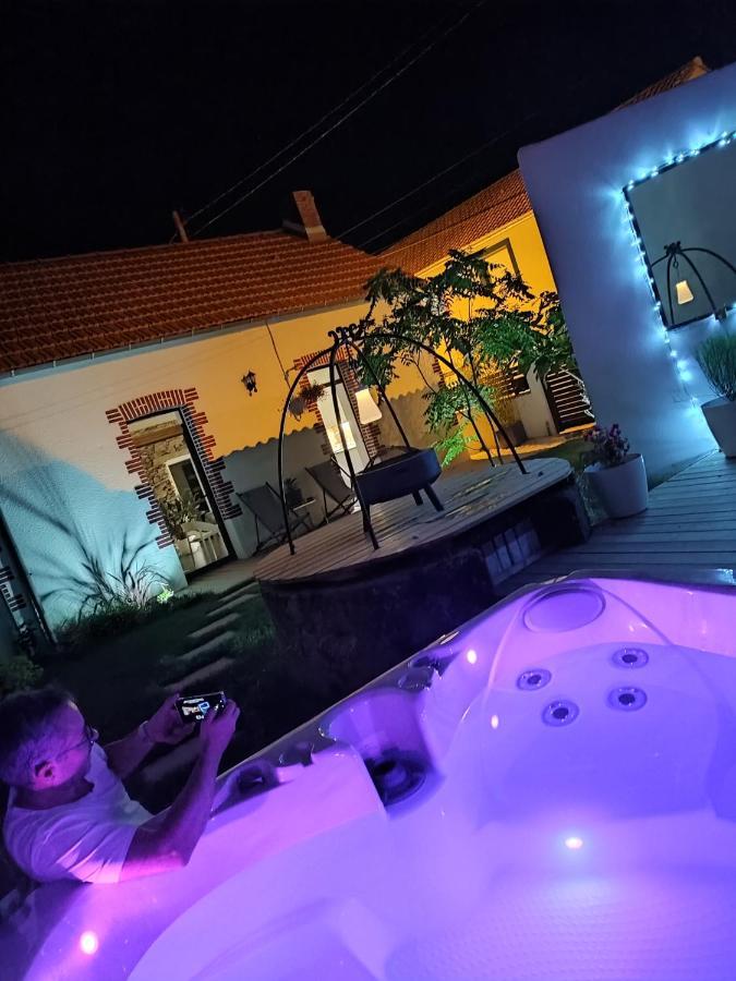 O'Date Gite &Spa Нант Экстерьер фото